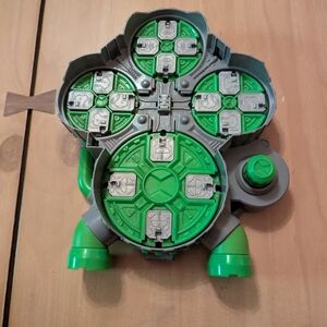 Ben 10 Alien Creation Chamber Playmates Playset Main Part - Incomplete As Is